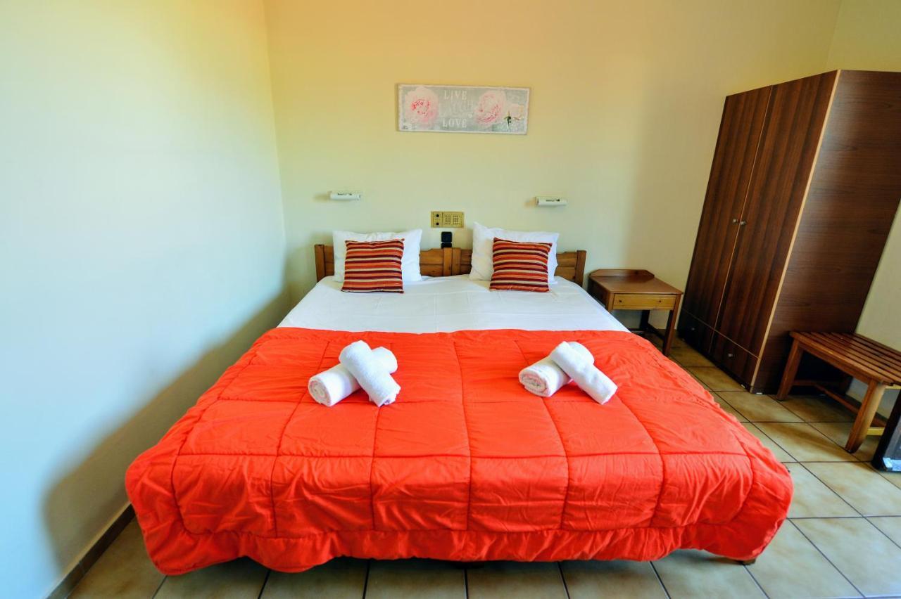 Vergas Hotel Malia Dış mekan fotoğraf